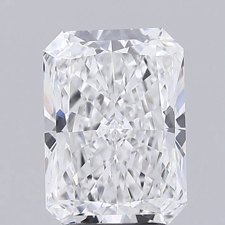 2.50ct Radiant Lab Grown Diamond (Colour D, Clarity VVS2, IGI Certified)