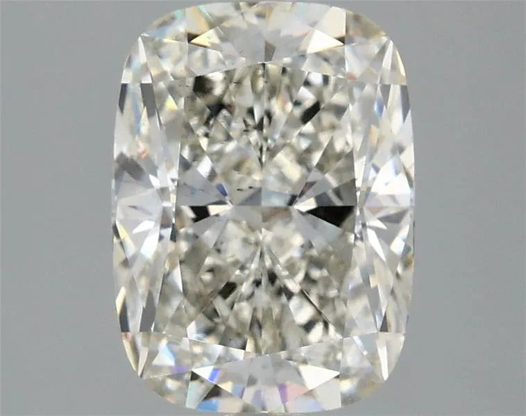 2.52ct Cushion brilliant Lab Grown Diamond (Colour I, Clarity VS2, IGI Certified)