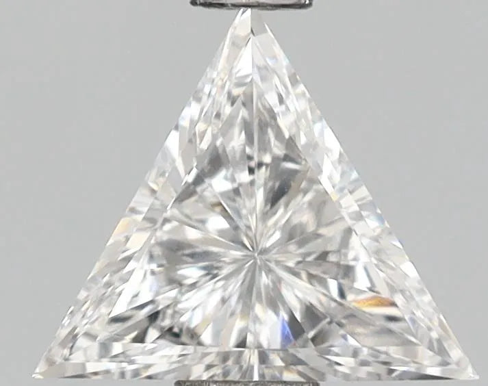 0.25ct Triangular Lab Grown Diamond (Colour D, Clarity VVS2, IGI Certified)