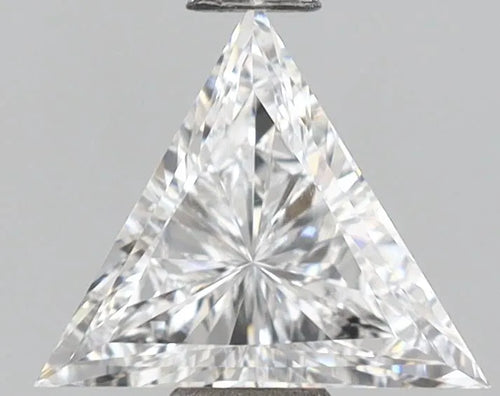 0.26ct Triangular Lab Grown Diamond (Colour D, Clarity VVS1, IGI Certified)