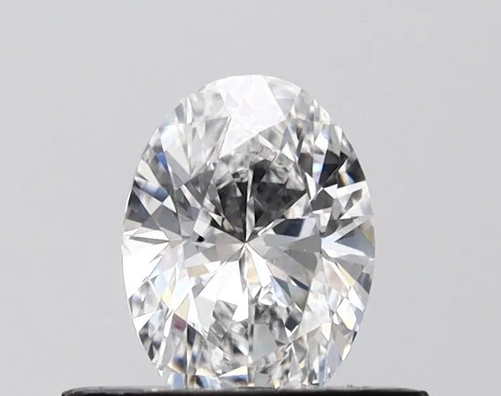 0.50ct Oval Lab Grown Diamond (Colour D, Clarity VVS2, IGI Certified)