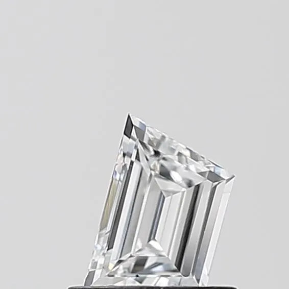 0.53ct Trapezoid Lab Grown Diamond (Colour E, Clarity VVS2, IGI Certified)