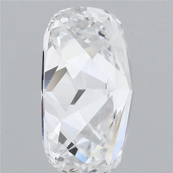 4.02ct Cushion brilliant Lab Grown Diamond (Colour D, Clarity VVS2, IGI Certified)