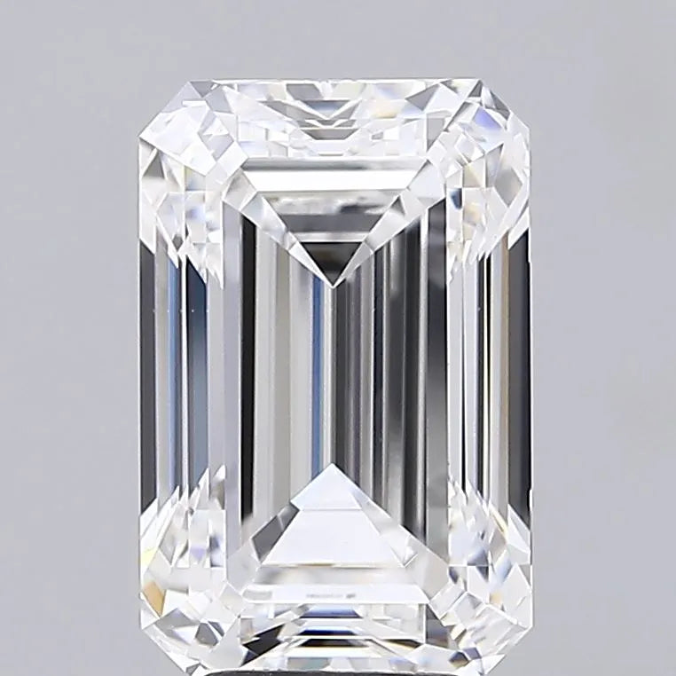 5.00ct Emerald Lab Grown Diamond (Colour D, Clarity VVS2, IGI Certified)