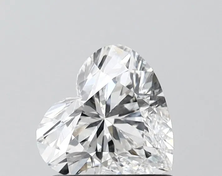 1.01ct Heart Lab Grown Diamond (Colour D, Clarity VVS2, IGI Certified)