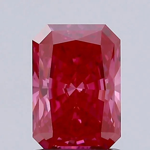 1.10ct Radiant Lab Grown Diamond (Colour Fancy Vivid Red, Clarity VVS2, IGI Certified)
