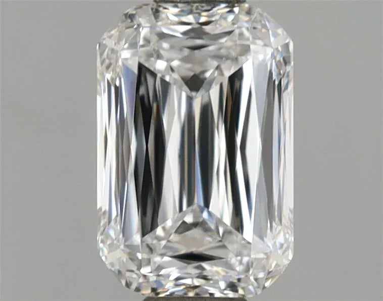 1.40ct Cushion modified Lab Grown Diamond (Colour E, Clarity VVS1, IGI Certified)