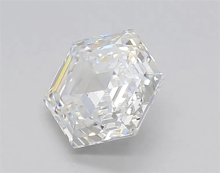 1.54ct Hexagonal Lab Grown Diamond (Colour E, Clarity VS2, IGI Certified)