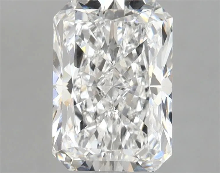 1.86ct Radiant Lab Grown Diamond (Colour E, Clarity VS2, IGI Certified)
