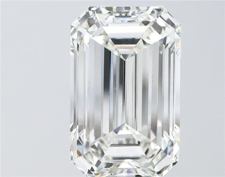 10.57ct Emerald Lab Grown Diamond (Colour H, Clarity VVS2, IGI Certified)