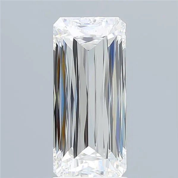 3.12ct Radiant Lab Grown Diamond (Colour E, Clarity VVS1, IGI Certified)