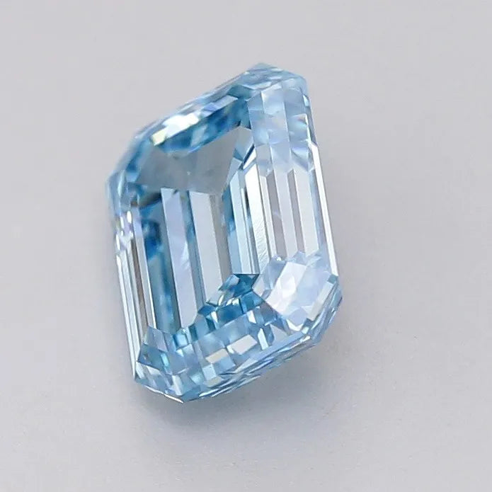 2.06ct Emerald Lab Grown Diamond (Colour Fancy Vivid Blue, Clarity VS1, IGI Certified)