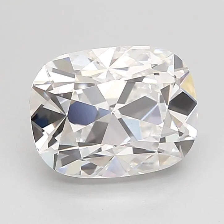 2.60ct Cushion modified Lab Grown Diamond (Colour E, Clarity VVS2, IGI Certified)