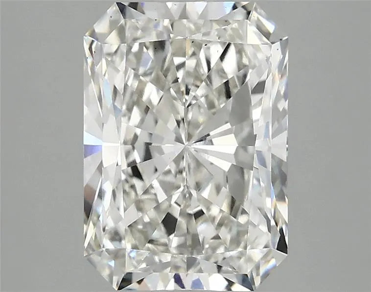 2.86ct Radiant Lab Grown Diamond (Colour G, Clarity VS2, IGI Certified)