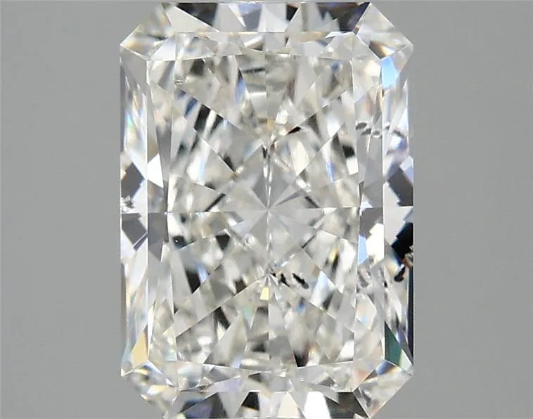 2.92ct Radiant Lab Grown Diamond (Colour F, Clarity SI1, IGI Certified)