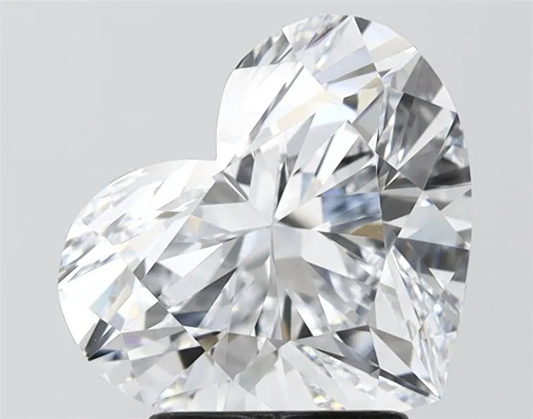 3.05ct Heart Lab Grown Diamond (Colour E, Clarity VVS2, IGI Certified)