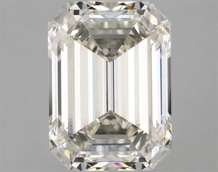 2.10ct Emerald Lab Grown Diamond (Colour I, Clarity VS1, IGI Certified)