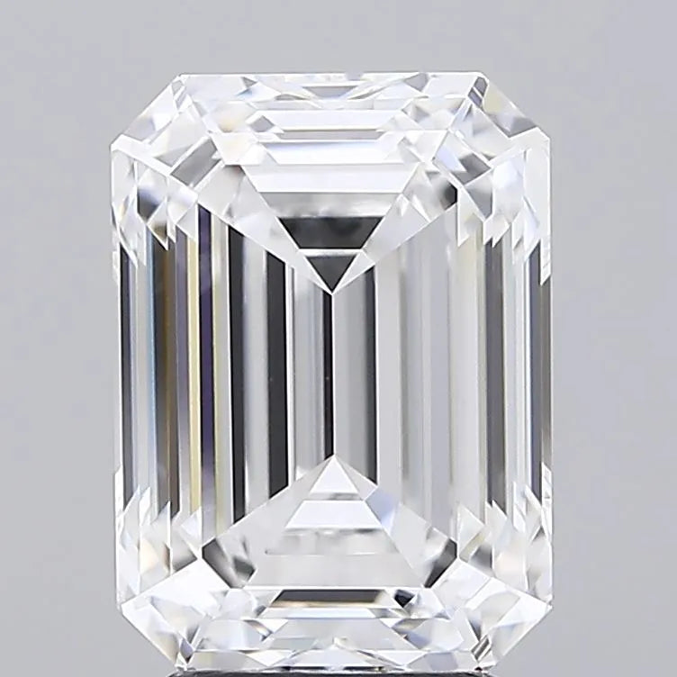 4.07ct Emerald Lab Grown Diamond (Colour E, Clarity VVS2, IGI Certified)