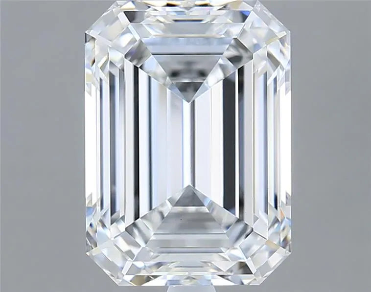 6.10ct Emerald Lab Grown Diamond (Colour E, Clarity VVS2, IGI Certified)