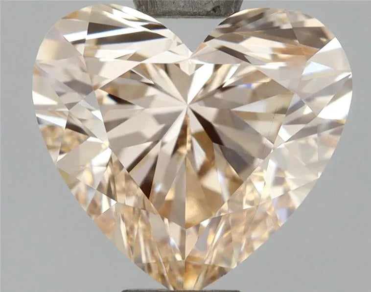 1.57ct Heart Lab Grown Diamond (Colour Brown, Clarity VS1, IGI Certified)