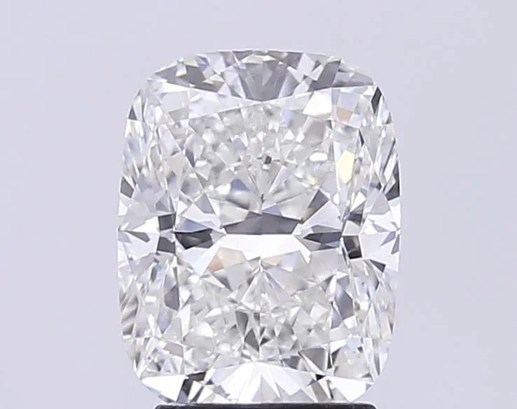 3.01ct Cushion modified Lab Grown Diamond (Colour F, Clarity VVS2, IGI Certified)