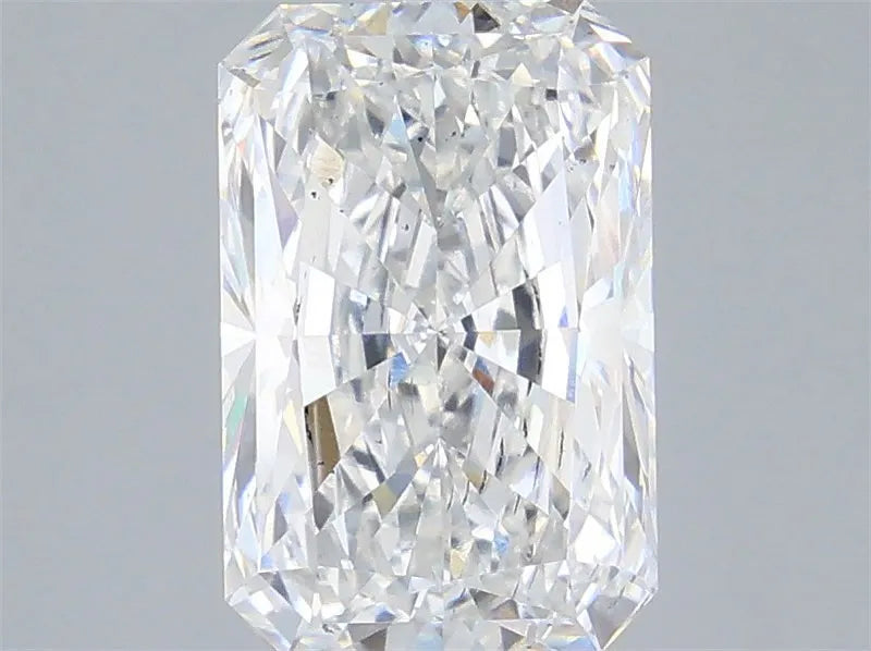 3.01ct Radiant Lab Grown Diamond (Colour E, Clarity SI1, IGI Certified)