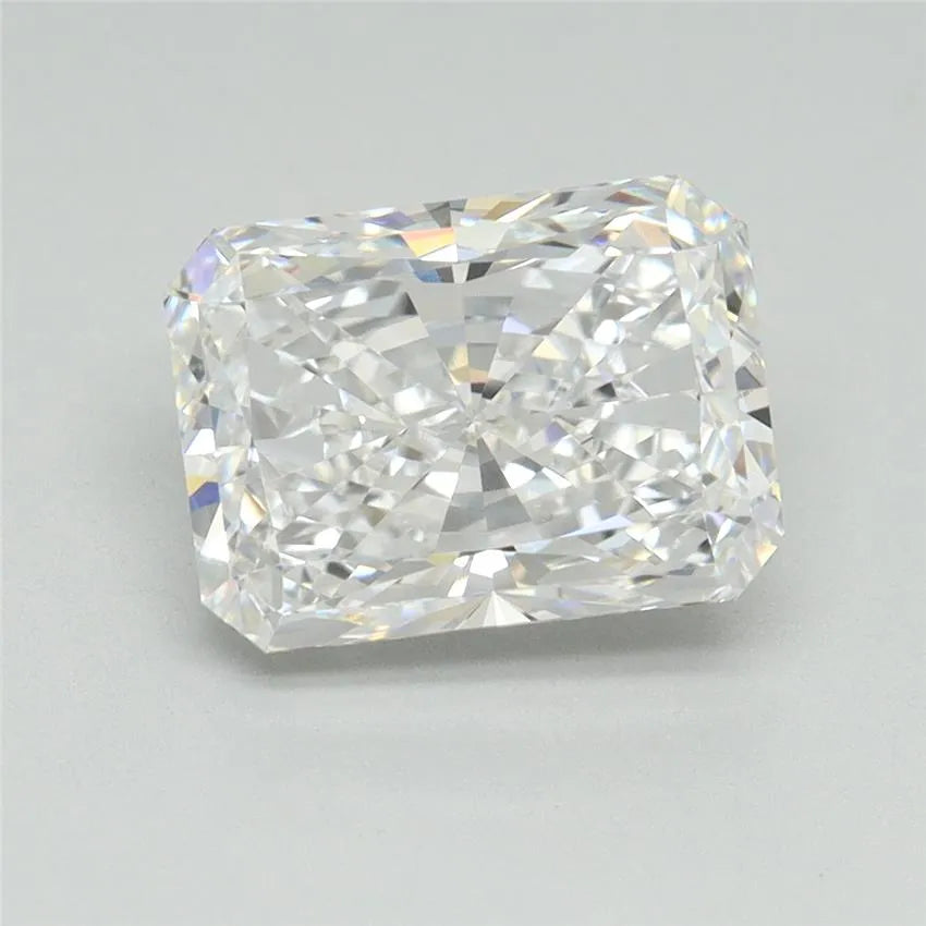 3.02ct Radiant Lab Grown Diamond (Colour D, Clarity VS1, IGI Certified)