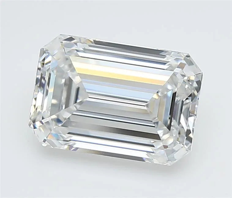 3.25ct Emerald Lab Grown Diamond (Colour D, Clarity VVS2, GIA Certified)