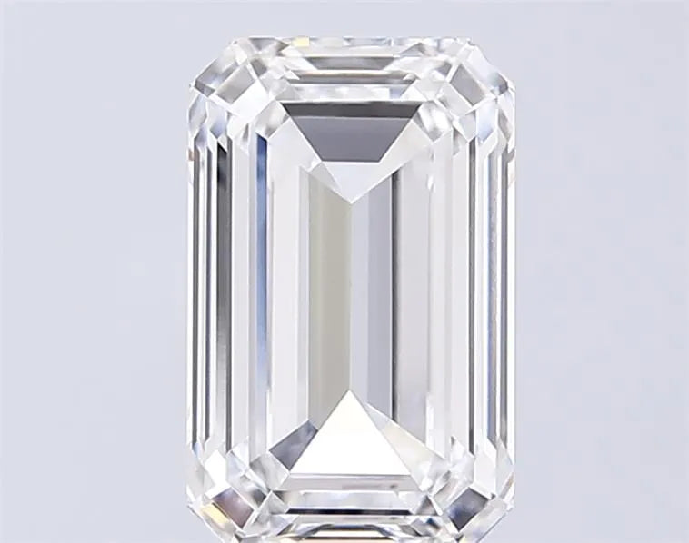 3.32ct Emerald Lab Grown Diamond (Colour D, Clarity VVS1, IGI Certified)