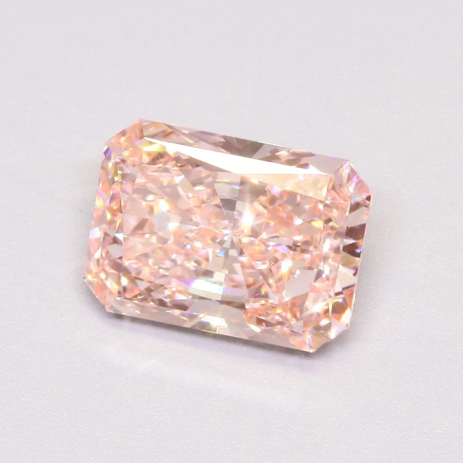 3.58ct Radiant Lab Grown Diamond (Colour Fancy Vivid Pink, Clarity VVS2, IGI Certified)