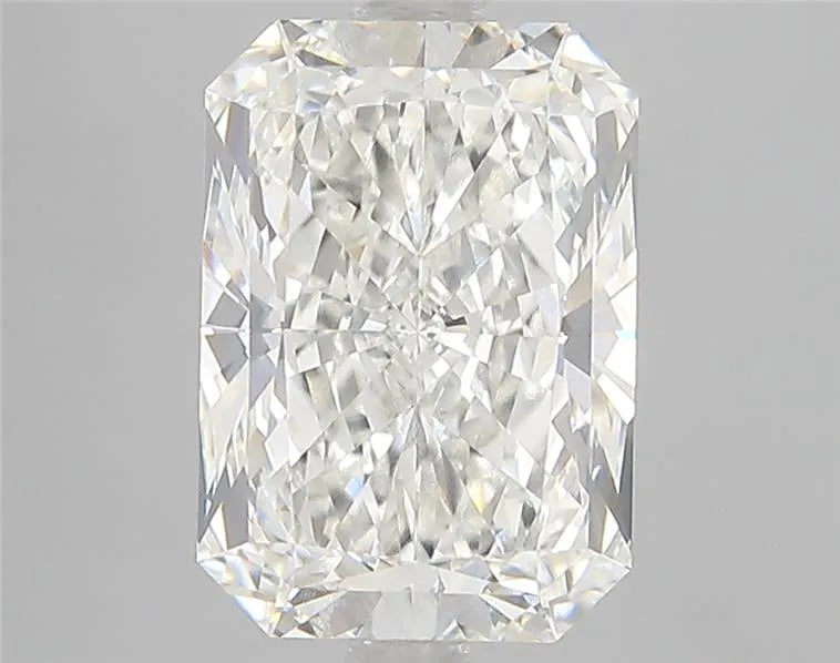 3.73ct Radiant Lab Grown Diamond (Colour G, Clarity VVS2, IGI Certified)