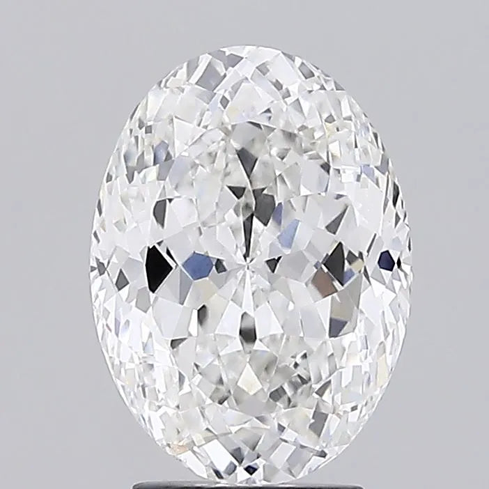 3.85ct Oval Lab Grown Diamond (Colour F, Clarity VVS2, IGI Certified)