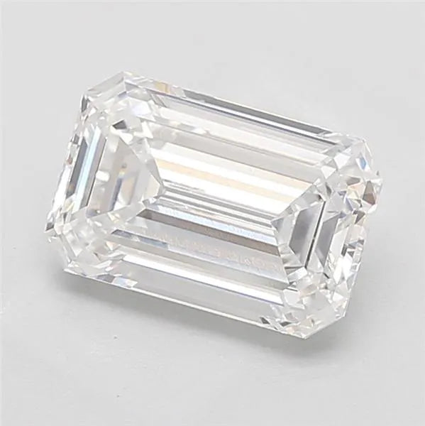 4.07ct Emerald Lab Grown Diamond (Colour E, Clarity VVS2, IGI Certified)