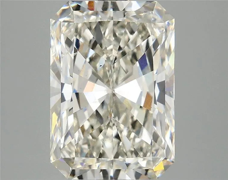 4.10ct Radiant Lab Grown Diamond (Colour H, Clarity VS2, IGI Certified)