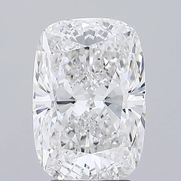 4.23ct Cushion modified Lab Grown Diamond (Colour E, Clarity VS1, IGI Certified)