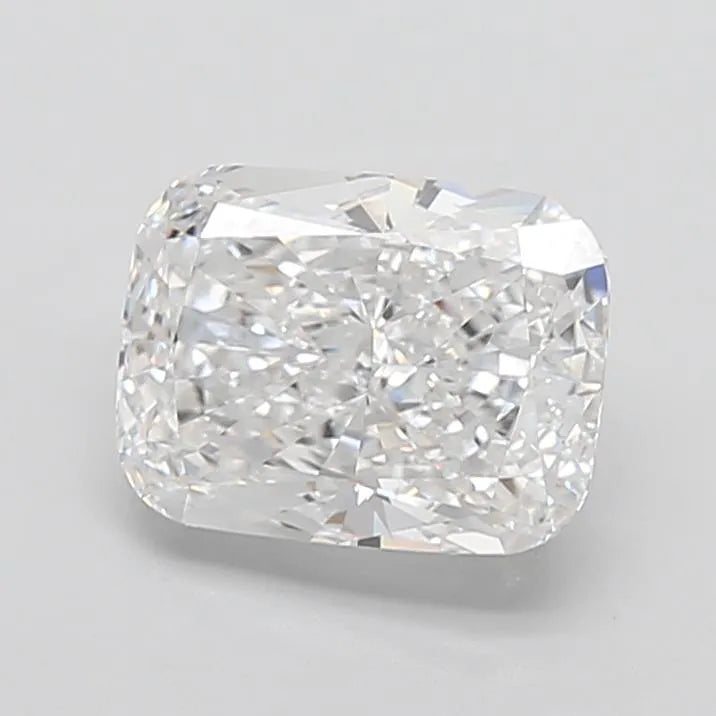 4.56ct Cushion modified Lab Grown Diamond (Colour D, Clarity VVS2, IGI Certified)