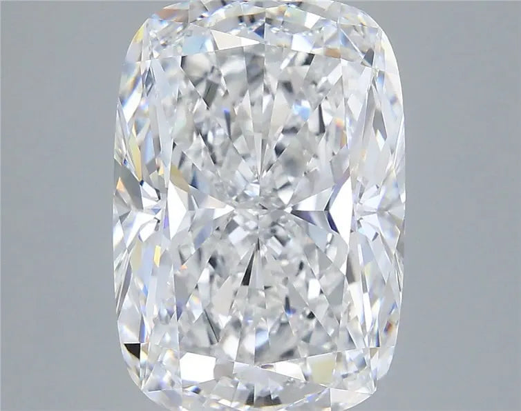 4.58ct Cushion modified Lab Grown Diamond (Colour D, Clarity VS1, IGI Certified)