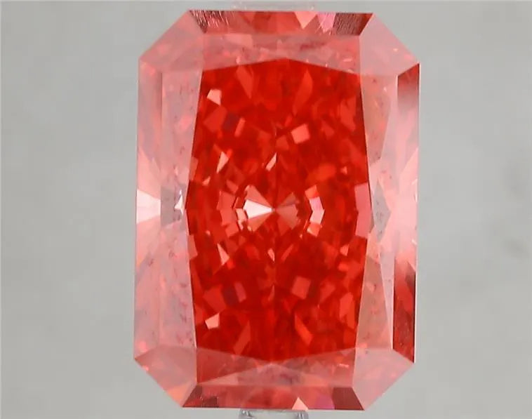 5.07ct Radiant Lab Grown Diamond (Colour Fancy Vivid Pink, Clarity VS2, IGI Certified)