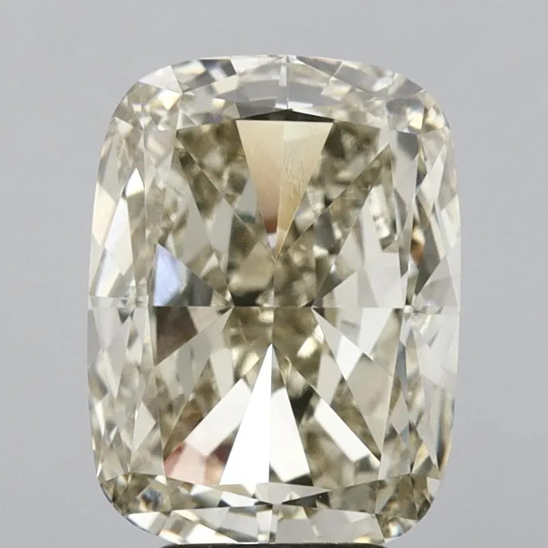 5.38ct Cushion modified Lab Grown Diamond (Colour Fancy Light Yellow, Clarity VVS2, IGI Certified)
