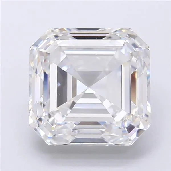 5.50ct Square emerald Lab Grown Diamond (Colour E, Clarity VVS2, IGI Certified)