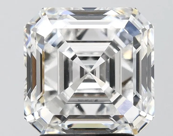 3.17ct Square emerald Lab Grown Diamond (Colour D, Clarity VVS2, IGI Certified)