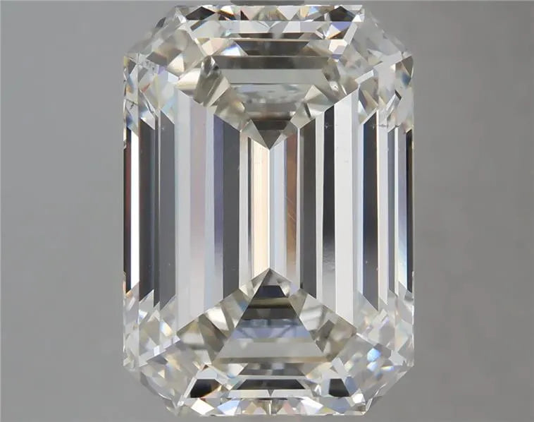 6.10ct Emerald Lab Grown Diamond (Colour H, Clarity VS2, IGI Certified)