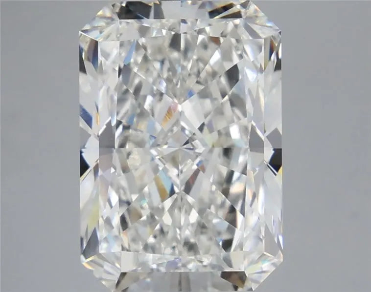 6.51ct Radiant Lab Grown Diamond (Colour F, Clarity VVS2, IGI Certified)