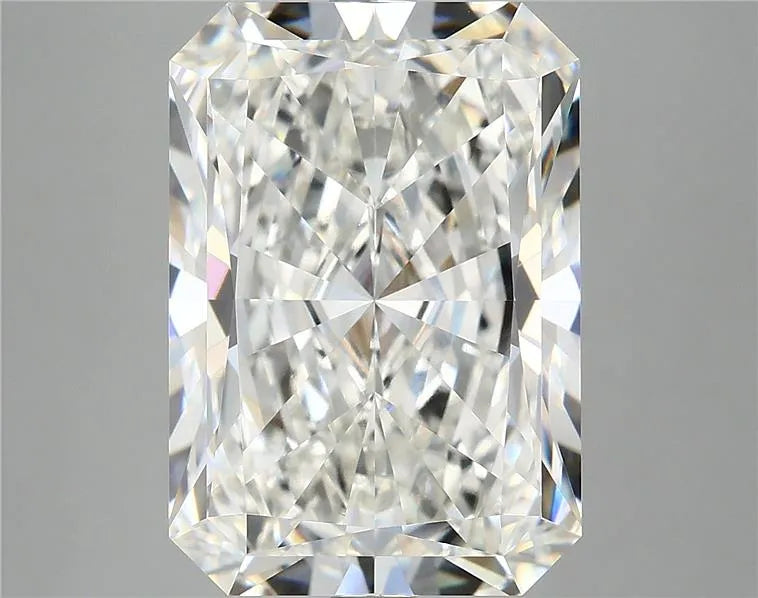 8.37ct Radiant Lab Grown Diamond (Colour F, Clarity VVS2, IGI Certified)