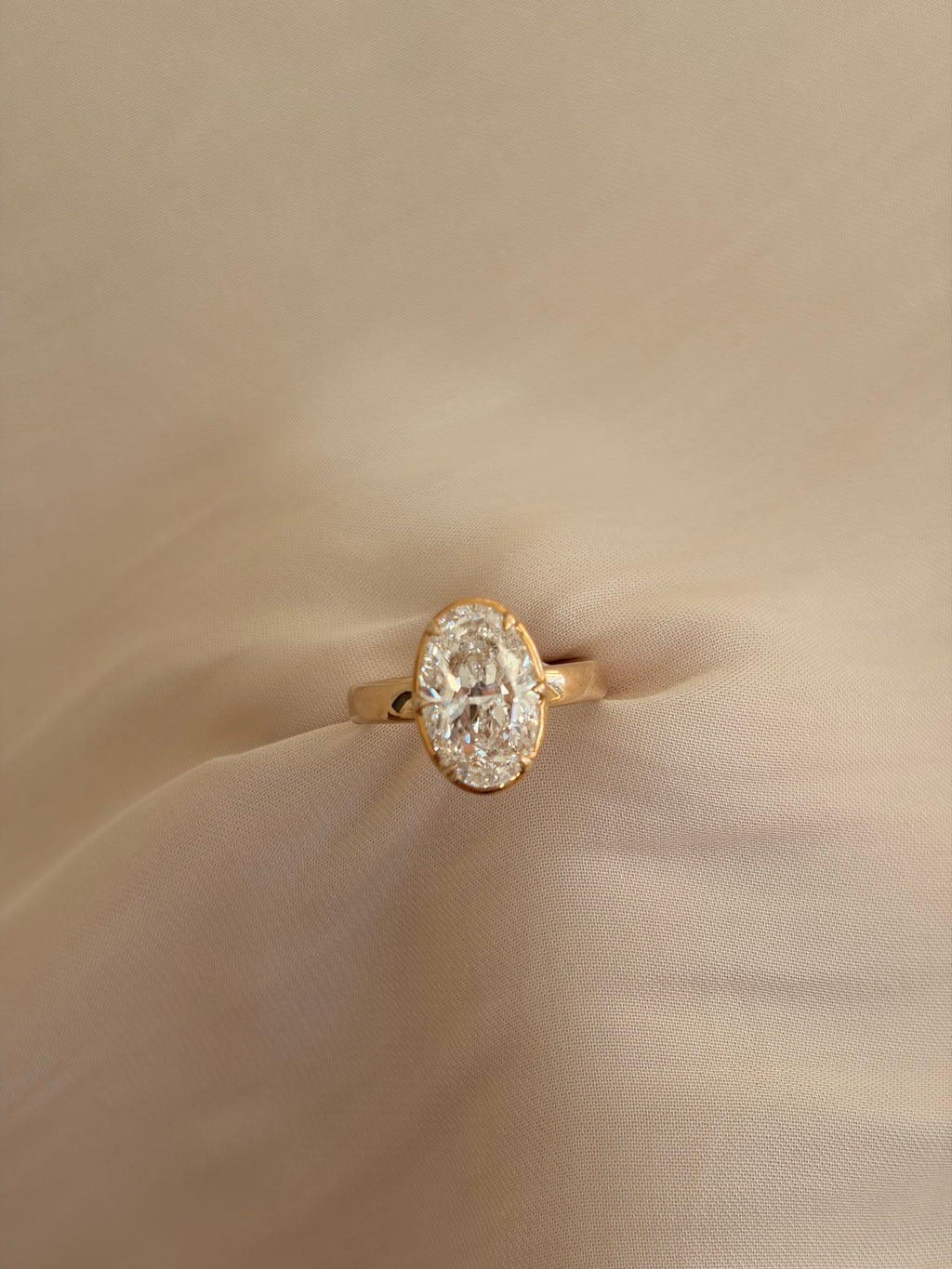 Ophelia Ring - 4.00ct E VS1 Oval Brilliant Lab Diamond