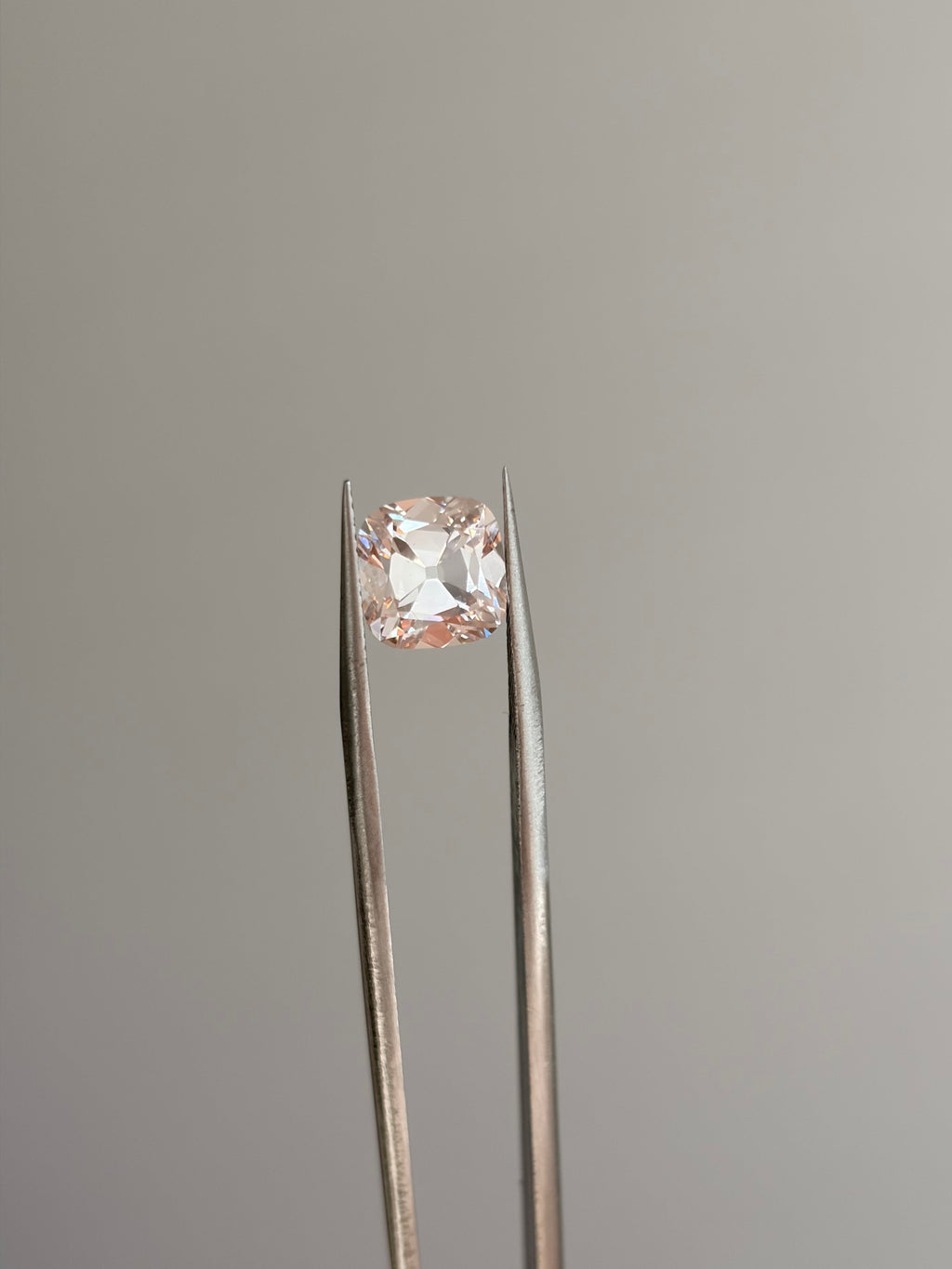 3.12ct Fancy Pink VS2 Square Cushion Brilliant OMC - Lab Diamond