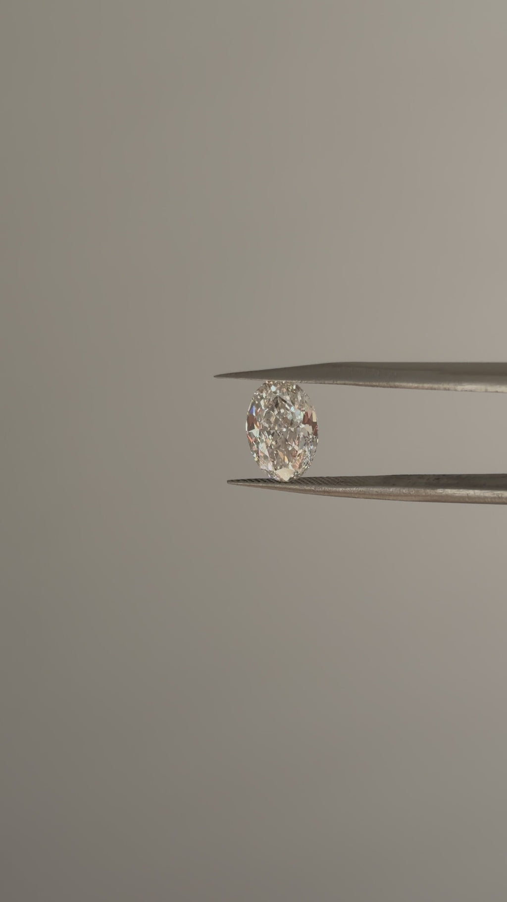 3.00 F VS2 Oval Modified Brilliant - Lab Diamond